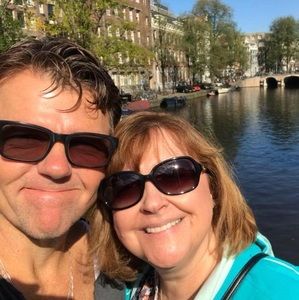 Meet your Posher, Traci